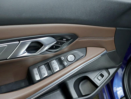 BMW 3-Series — photo 18