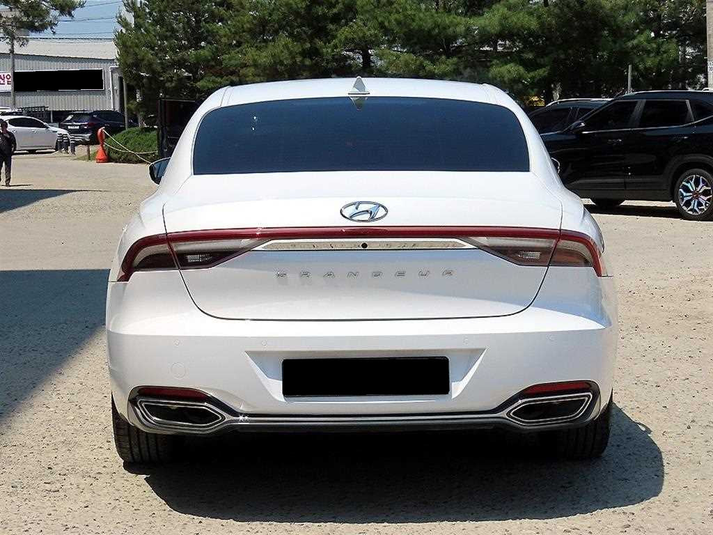 Hyundai Grandeur — photo 04