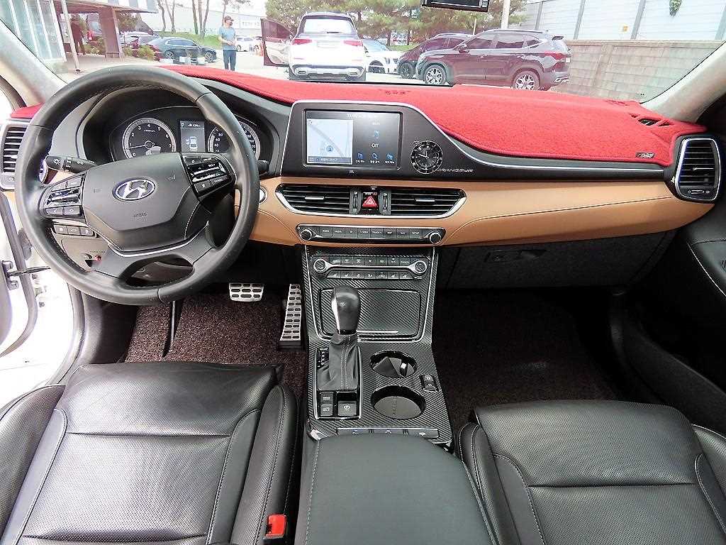 Hyundai Grandeur — photo 07