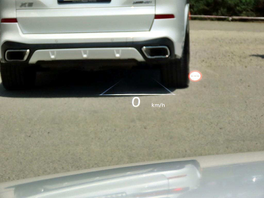Genesis G80 — photo 10