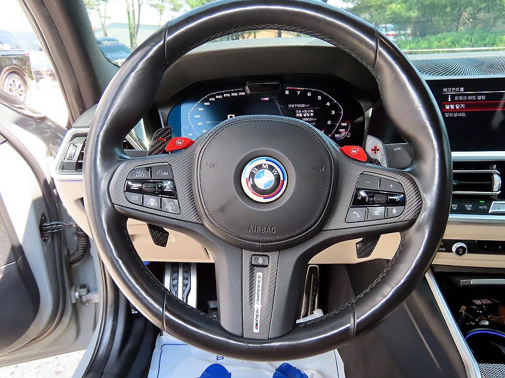 BMW 3-Series — photo 08