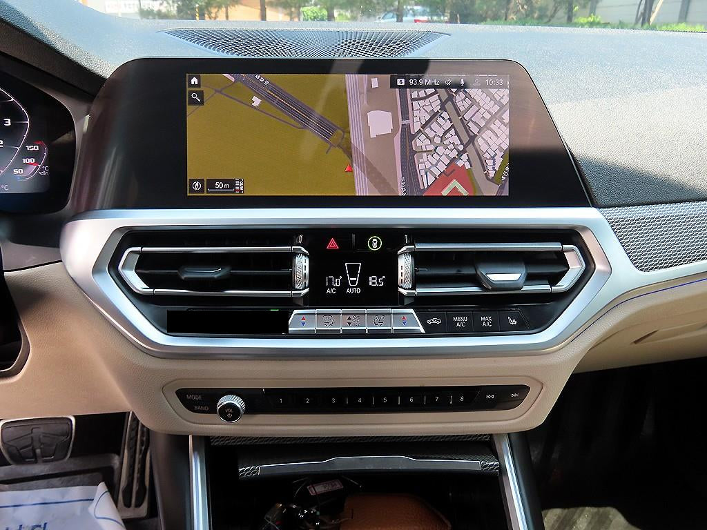 BMW 3-Series — photo 15