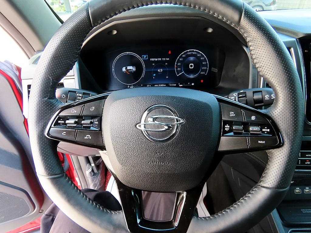 KGM Rexton — photo 08