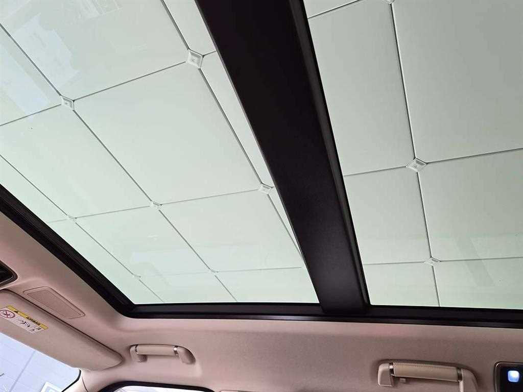 Land Rover Range Rover — photo 15
