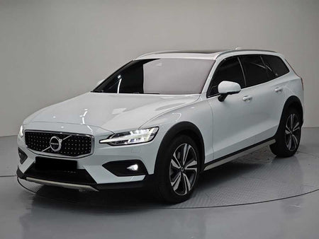Volvo V60 — photo 01