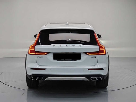 Volvo V60 — photo 03