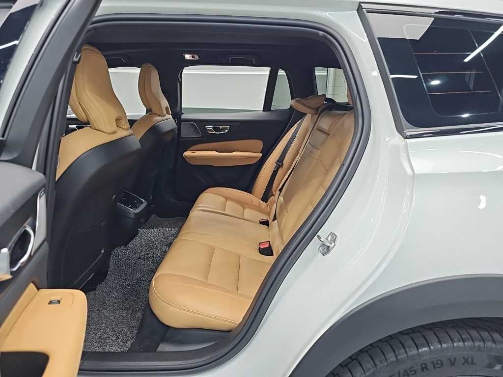 Volvo V60 — photo 12