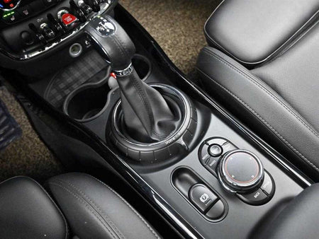 Mini Clubman — photo 09