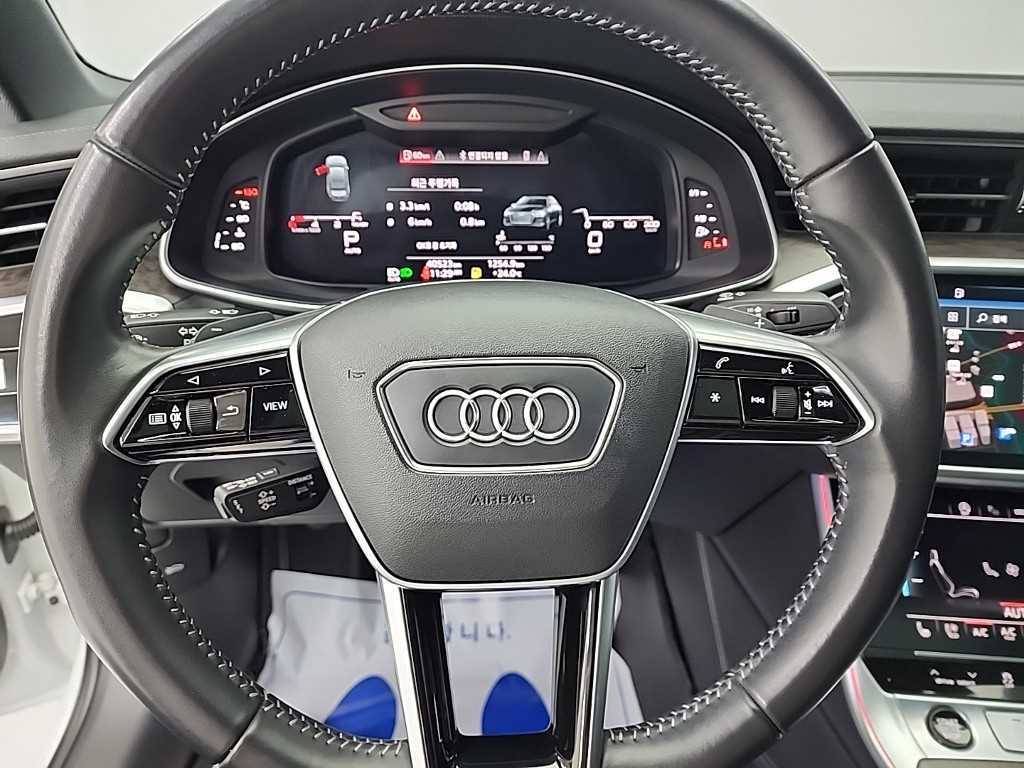 Audi A6 — photo 09