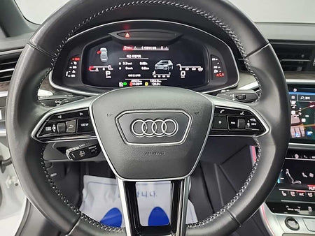 Audi A6 — photo 09