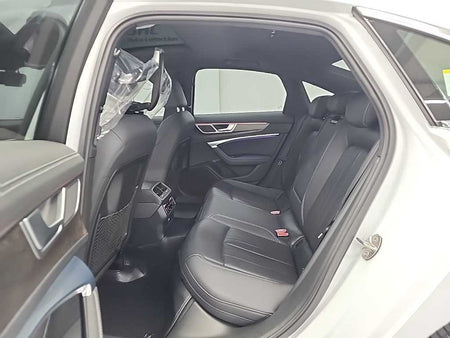 Audi A6 — photo 12