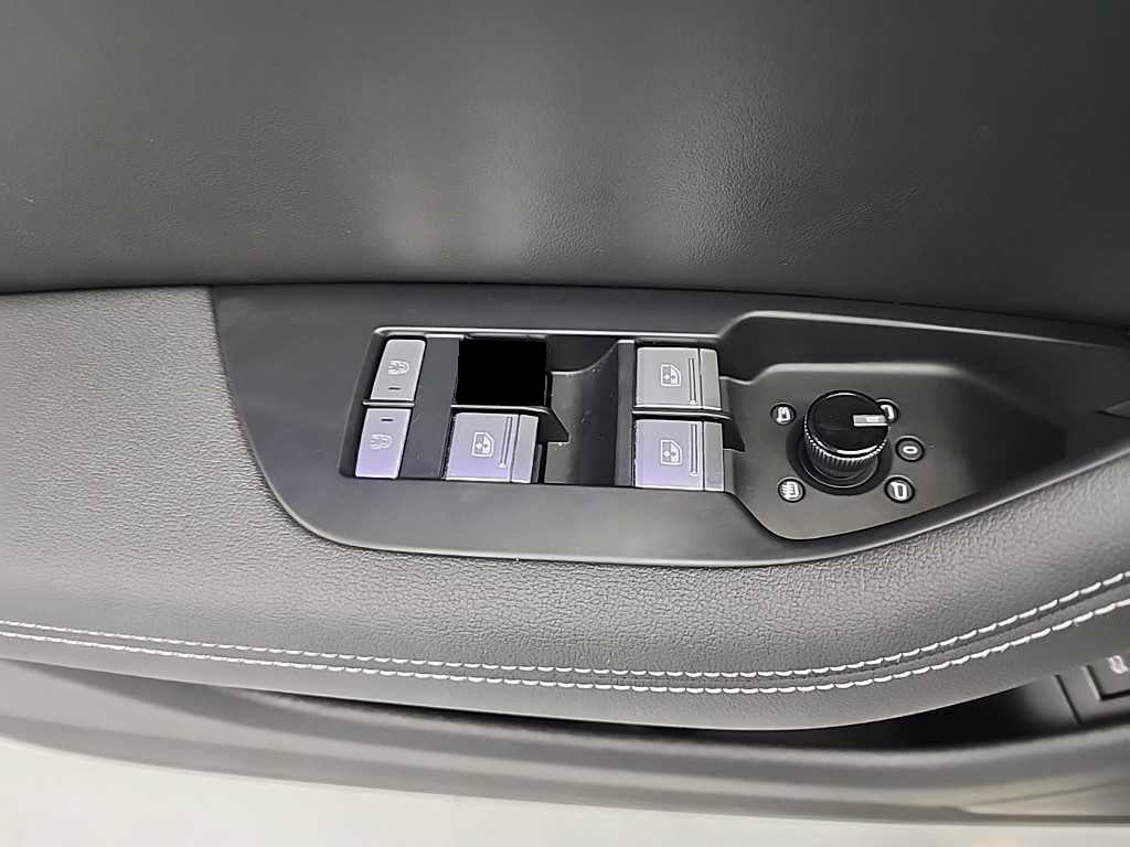 Audi A6 — photo 17