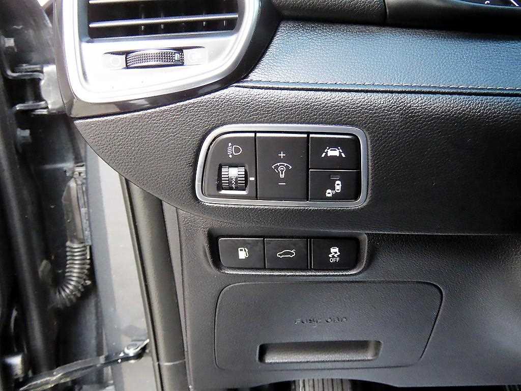 Hyundai Grandeur — photo 12