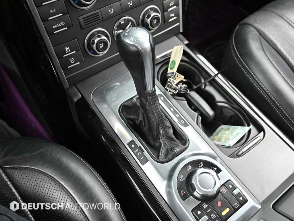 Land Rover Range Rover — photo 09