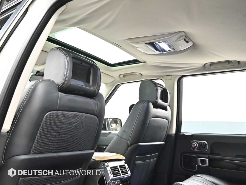 Land Rover Range Rover — photo 18