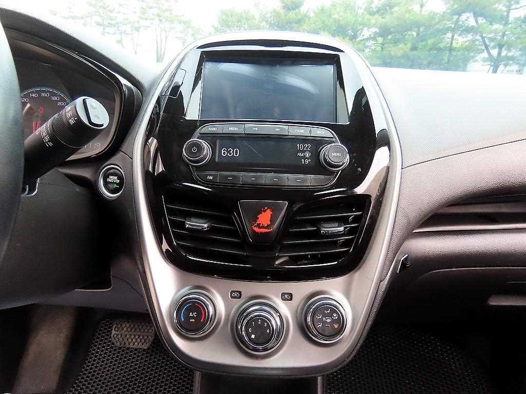 CHEVROLET Spark — photo 13