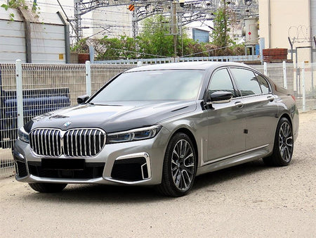 BMW 7-Series — photo 02