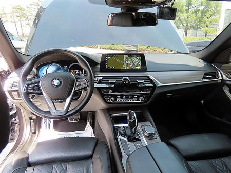 BMW 5-Series — photo 07