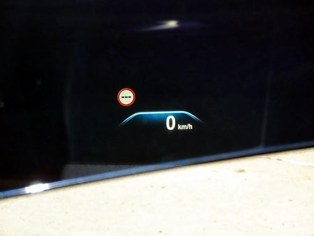 BMW 5-Series — photo 10