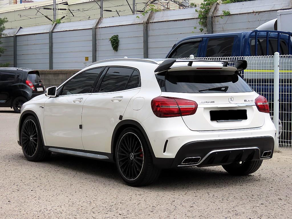Mercedes-Benz GLA-Class — photo 03