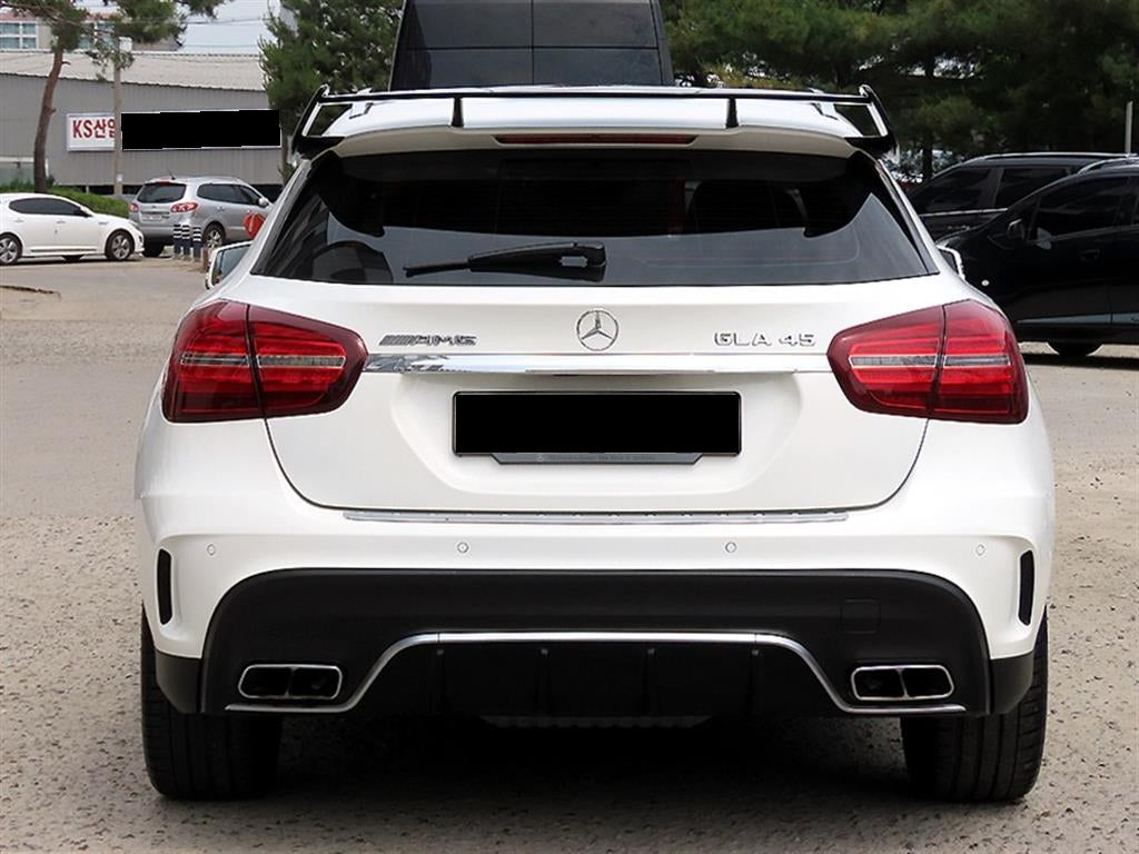 Mercedes-Benz GLA-Class — photo 04
