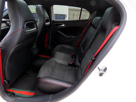 Mercedes-Benz GLA-Class — photo 06
