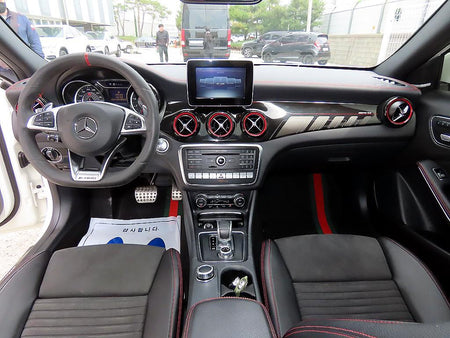 Mercedes-Benz GLA-Class — photo 07