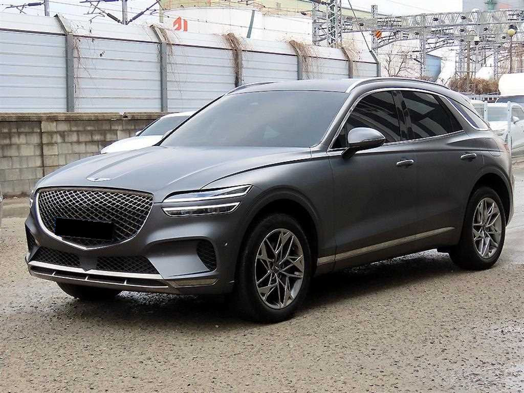 Genesis GV70 — photo 02