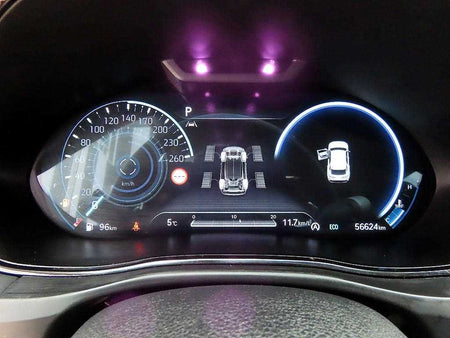 Genesis GV70 — photo 09