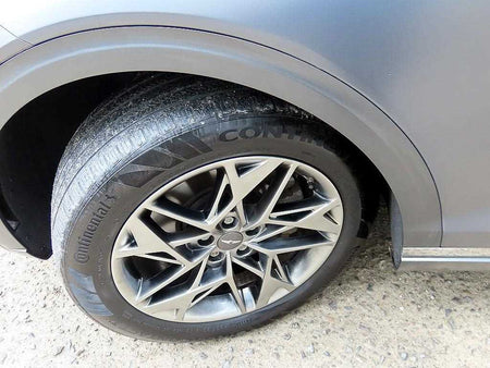 Genesis GV70 — photo 20
