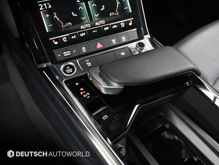 Audi e-tron — photo 09