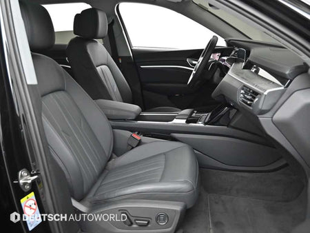 Audi e-tron — photo 10