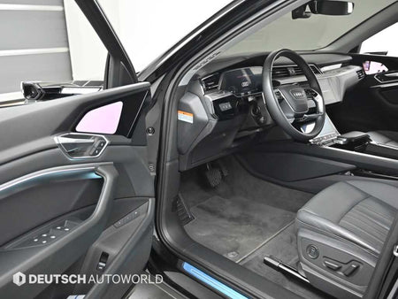 Audi e-tron — photo 11