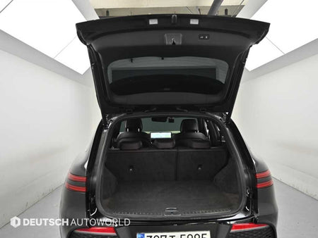 Genesis GV70 — photo 19