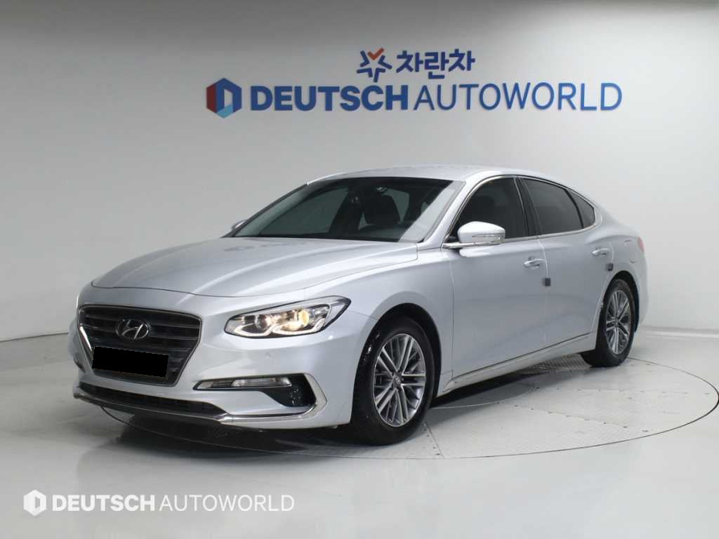 Hyundai Grandeur — photo 01