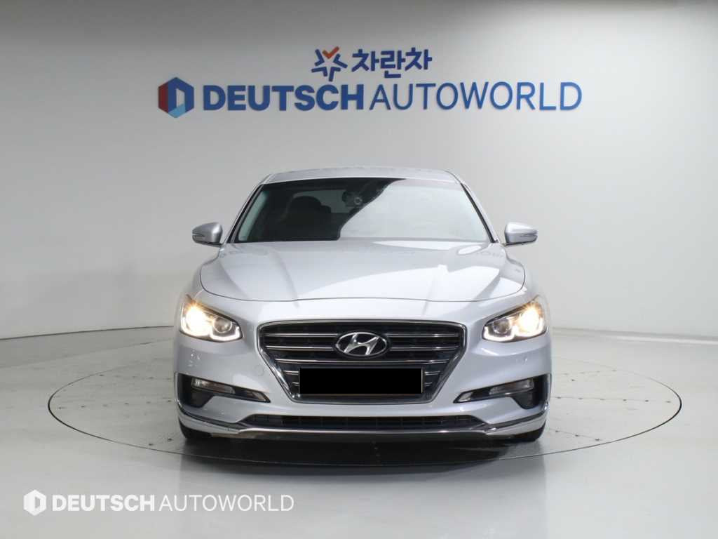 Hyundai Grandeur — photo 03