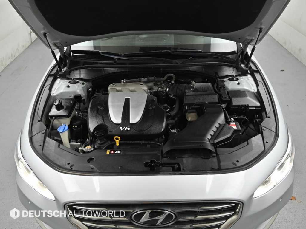 Hyundai Grandeur — photo 06