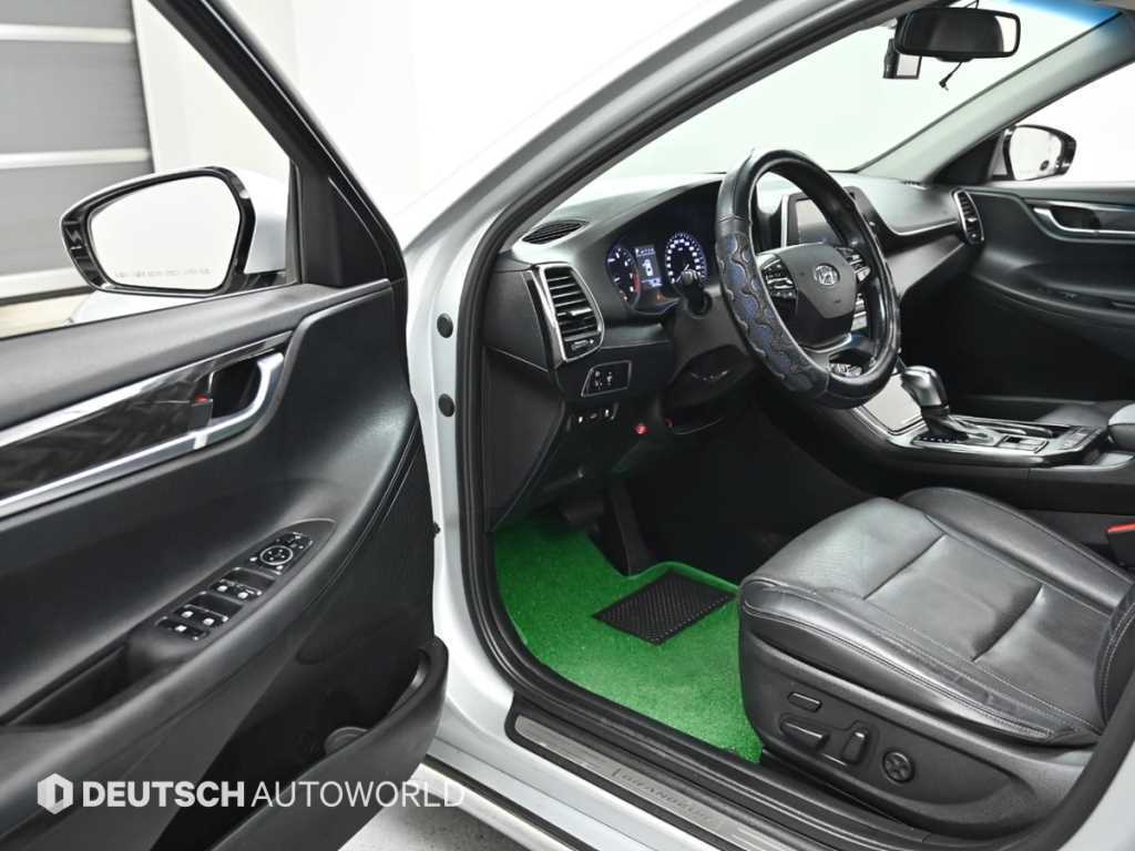 Hyundai Grandeur — photo 11