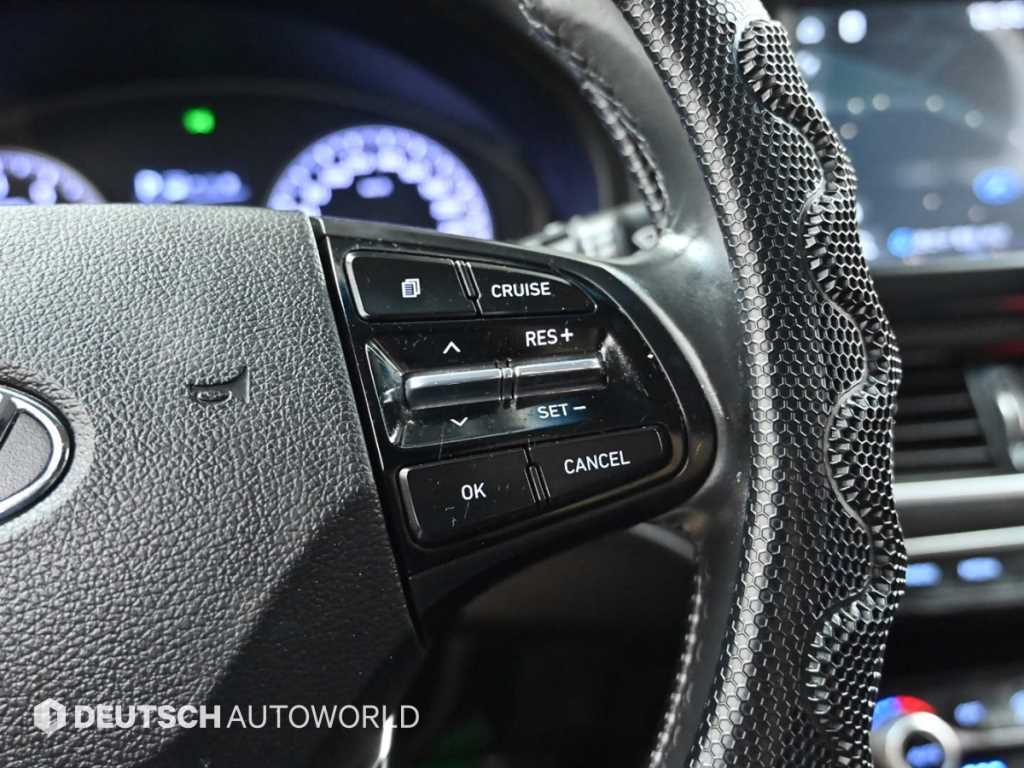 Hyundai Grandeur — photo 16