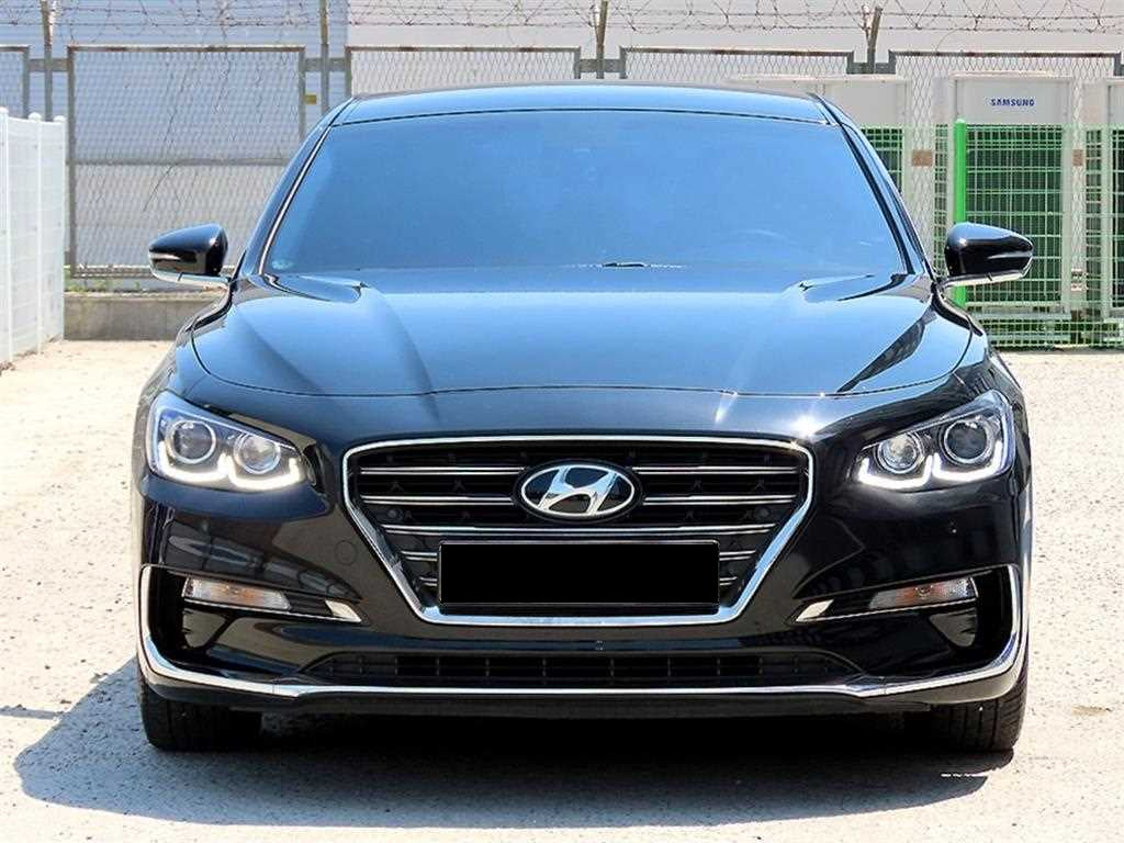 Hyundai Grandeur — photo 01