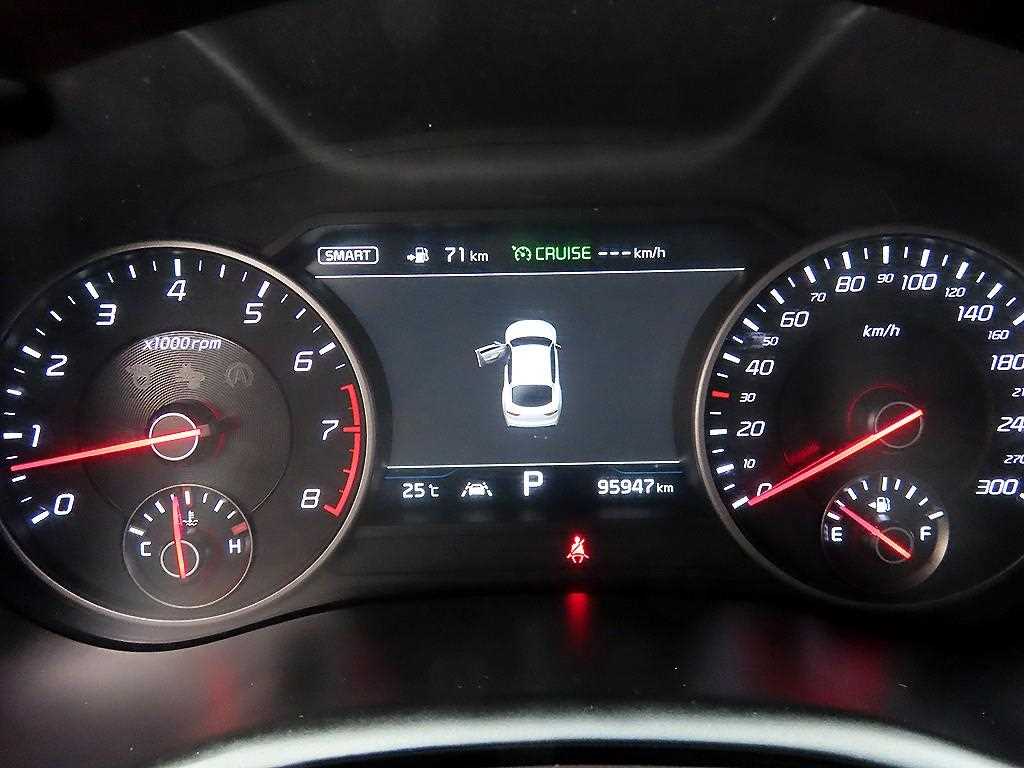 Kia Stinger — photo 09