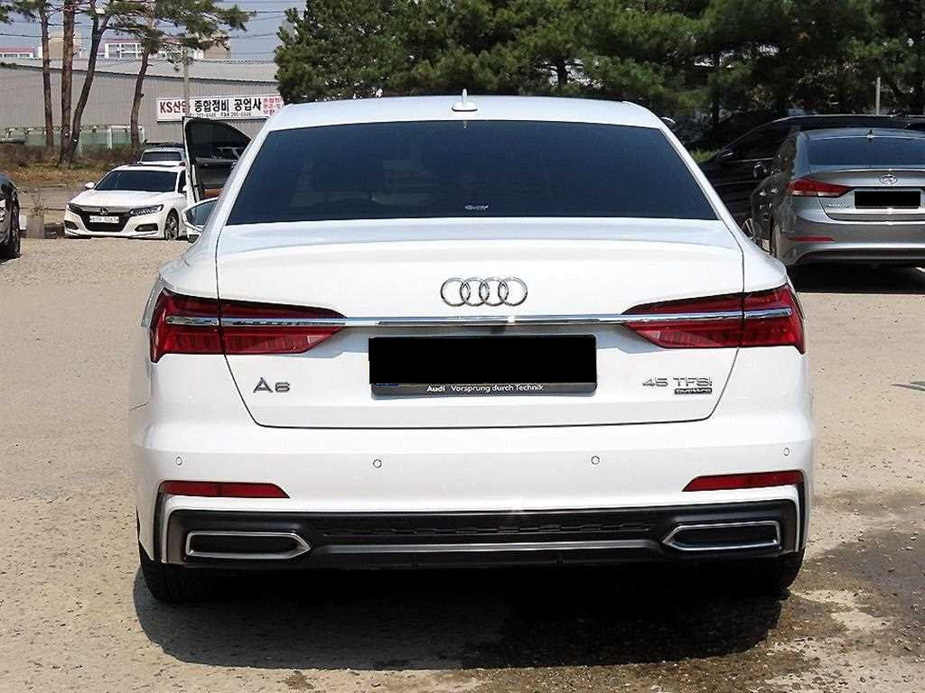 Audi A6 — photo 04