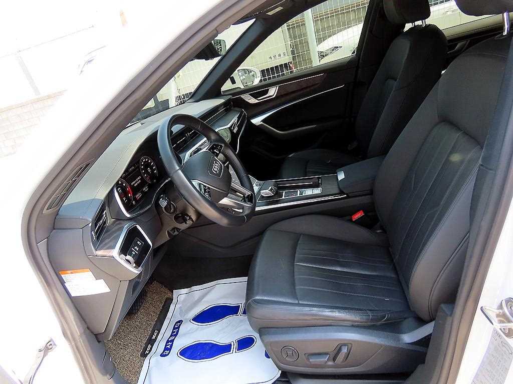 Audi A6 — photo 05
