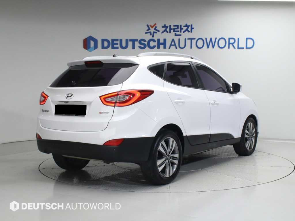 Hyundai Tucson — photo 02