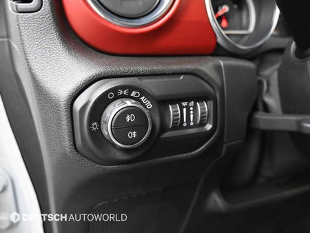 Jeep Wrangler — photo 16