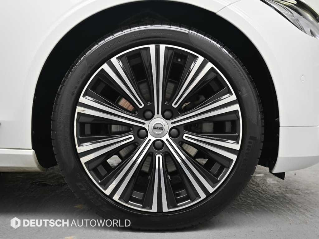 Volvo S90 — photo 05