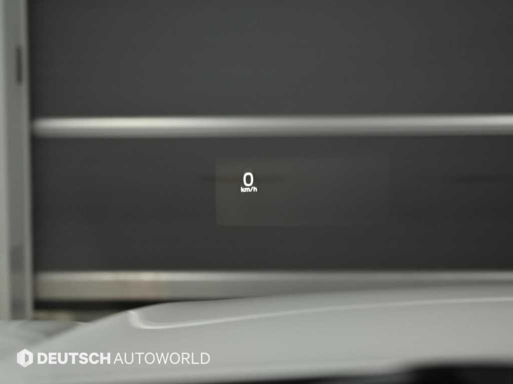 Volvo S90 — photo 17