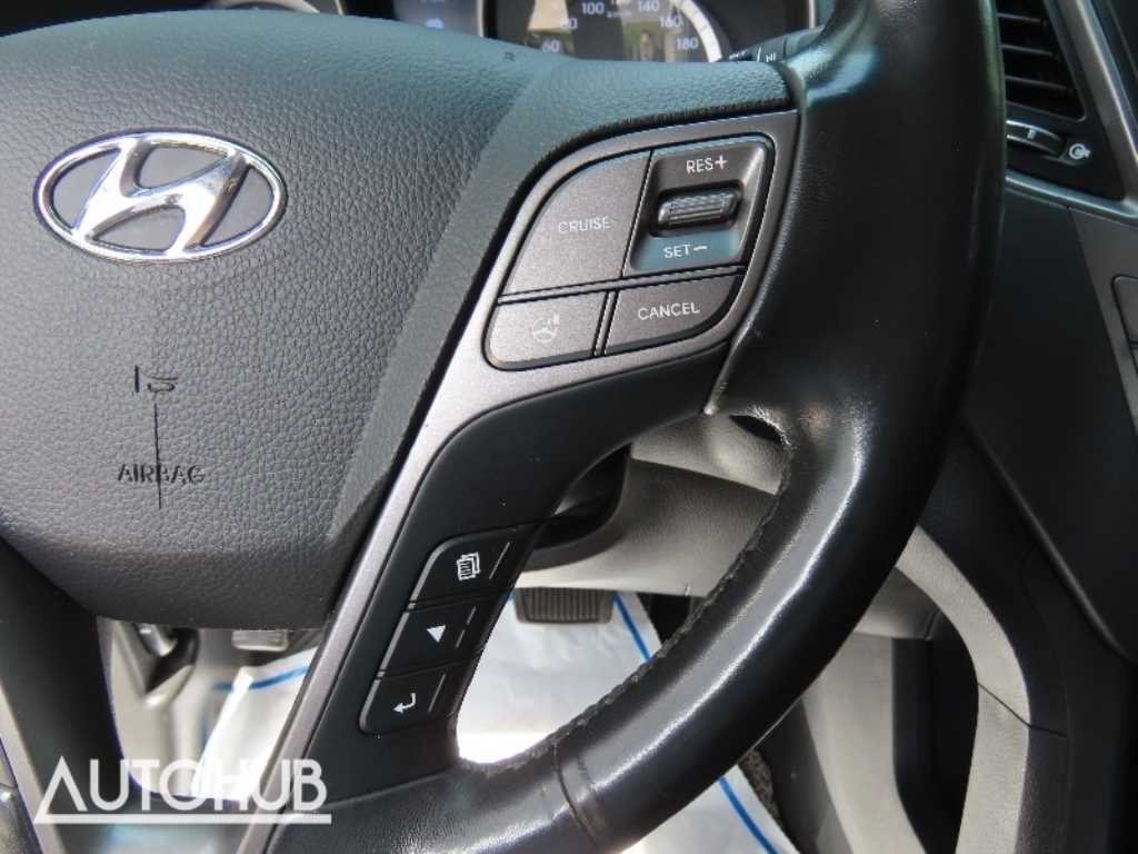 Hyundai Santafe — photo 12