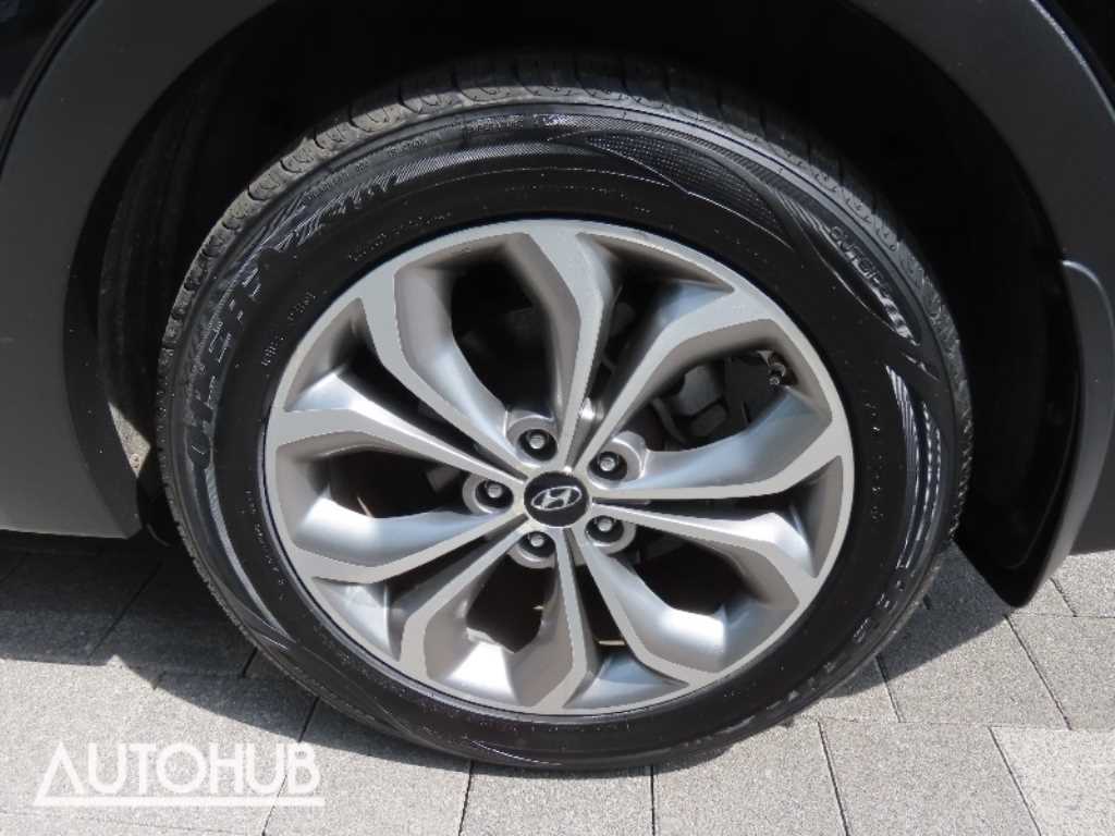 Hyundai Santafe — photo 18
