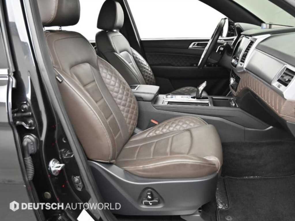 KGM Rexton — photo 09